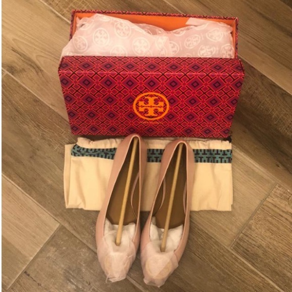 🎉HOST PICK🎉 Tory Burch Pink Benton Flats - Picture 3 of 5
